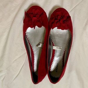7.5 Xhileration Red Flats